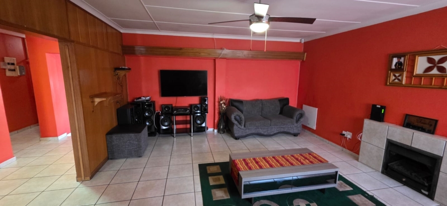 4 Bedroom Property for Sale in Meiringspark North West